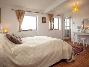 4 habitaciones, wifi gratis y ropa de cama 