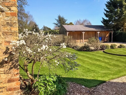 3 bedroom accommodation in Hotham, near Beverley