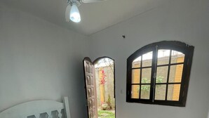 Room - Suítes Bertioga (Bertioga)