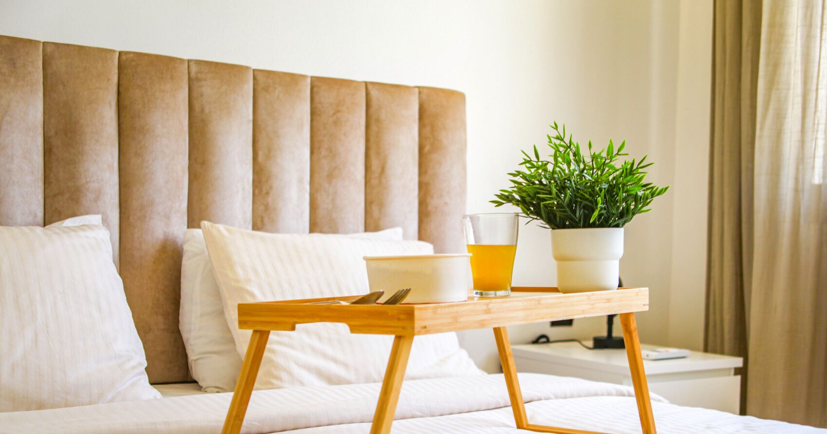 4 bedrooms, desk, iron/ironing board, free WiFi