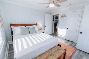 2 bedrooms, iron/ironing board, free WiFi, bed sheets
