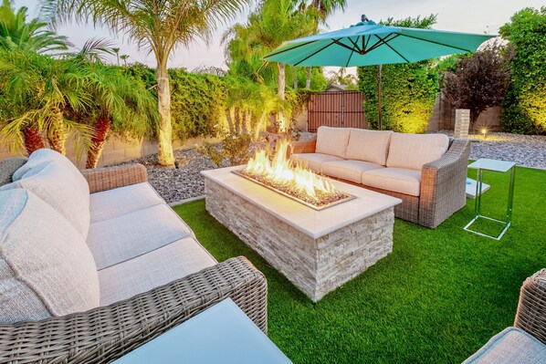 Perfect for daytime & nighttime. Nap under the umbrella shade or view the sunset