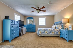 3 Schlafzimmer, Schreibtisch, kostenloses WLAN, Bettwäsche