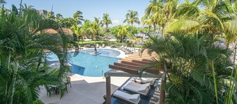 Costa Bonita Marina with Pool. Dive in!