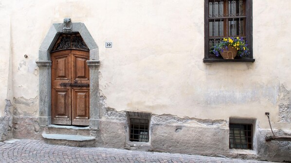 公寓 | 1 多间卧室