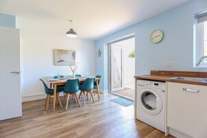 House, Private Bathroom | Shared kitchen | Highchair