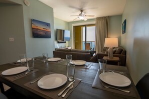 TV - Paradise Awaits!  On The Sand at Grand Panama!  Sleeps 8! (Panama City Beach)