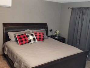 2 Schlafzimmer, Schreibtisch, kostenloses WLAN, Bettwäsche
