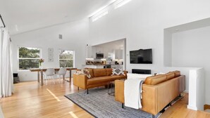 Ferienhaus, Mehrere Betten (Shinnecock Hills Haven) | Wohnzimmer