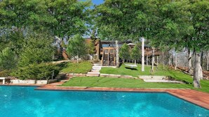 Maison, plusieurs lits (Hollow Tree Hideaway) | Piscine