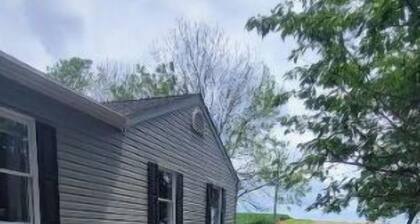 Country Get Away 1 Bedroom Apartment