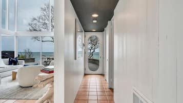 House, Multiple Beds (Waterfront Modern in East Hampton) | Interior