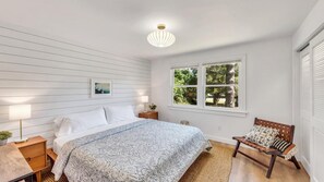 House, Berbilang Katil (Enchanted in Amagansett) | 4 bilik tidur, seterika/papan seterika, Wi-fi 