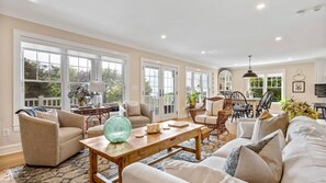 Hus, flere senger (Oceanview Outstanding) | Oppholdsområde