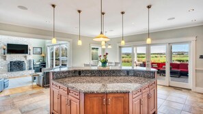 House, Multiple Beds (Water Mill Villa) | Private kitchen - Water Mill Villa (Water Mill)