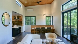 3 bedrooms - Hudson Valley Wooded Wonder (Kerhonkson)