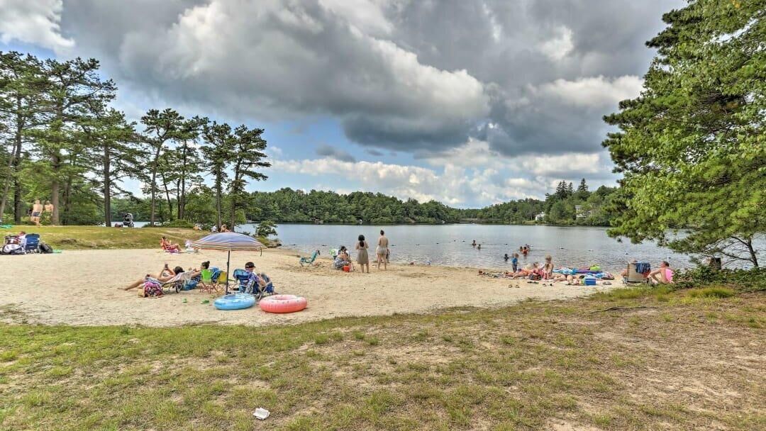 Rumah, Beberapa Tempat Tidur (Emerald Lakes Cottage) | Pantai