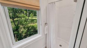 Bathroom - Wonderful in Springs (East Hampton)