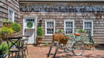 Apartemen, 1 Tempat Tidur Queen (Sage and Madison House - Madison Suit) | Eksterior