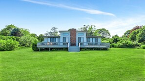 House, 2 Queen Beds (Lake Montauk Marvel) | Exterior - Lake Montauk Marvel (Montauk)