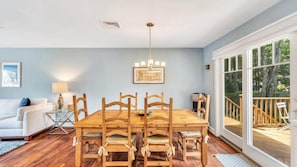 Dining - Sag Harbor Beauty (Sag Harbor)