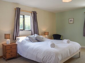 3 habitaciones, wifi gratis y ropa de cama 