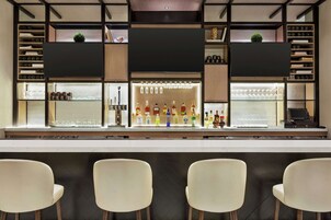 Bar (en el alojamiento)