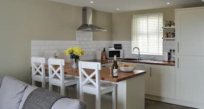 2 bedroom accommodation in Brandon, near Durham
