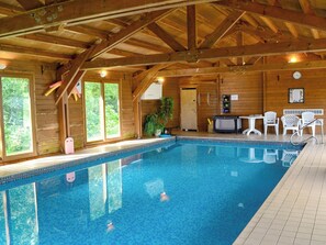 Indoor pool - 3 bedroom accommodation in Haltwhistle (Haltwhistle)