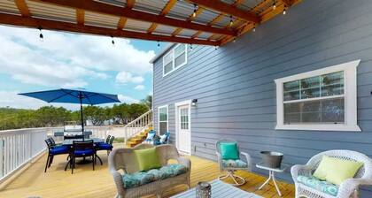 Blue Retreat in the Hill Country