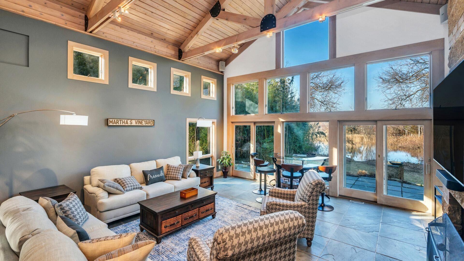 House, Multiple Beds (Mattituck Marvel) | Living room | TV, fireplace, stereo