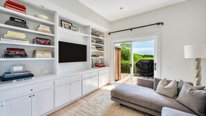 Maison, plusieurs lits (Beach Road Retreat) | Salle de séjour