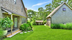 Maison, plusieurs lits (Beach Road Retreat) | Enceinte de l’hébergement