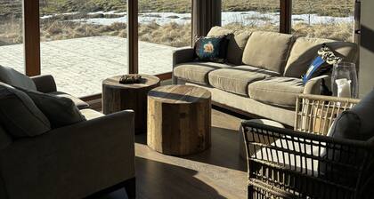 New Luxury Riverfront Scenic View