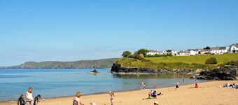 5 bedroom accommodation in Tresaith, near Aberporth