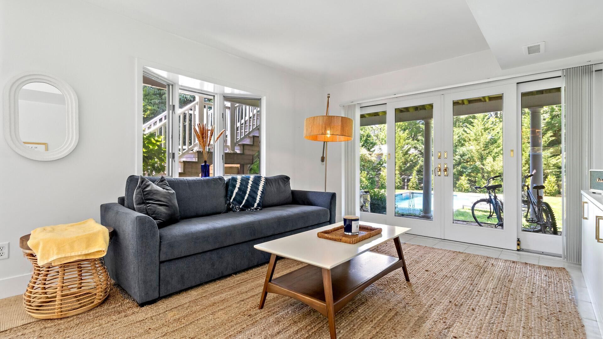 House, Multiple Beds (Bayview Beauty) | Living area