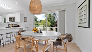 Dining - Bayview Beauty (Southampton)