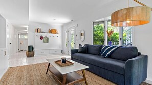 House, Multiple Beds (Bayview Beauty) | Living area