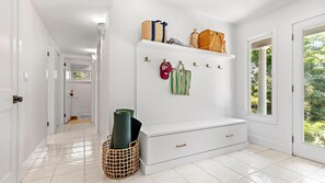 House, Multiple Beds (Bayview Beauty) | Interior