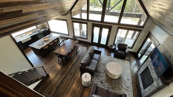 Smart TV, fireplace, video games