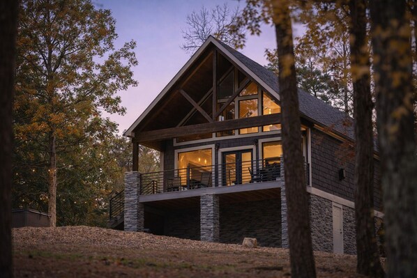 تفاصيل الفندق من الخارج