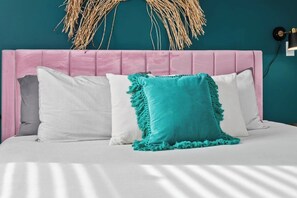 4 bedrooms, iron/ironing board, travel crib, free WiFi