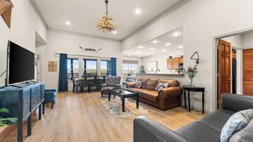 Smart TV, fireplace, video games, table football