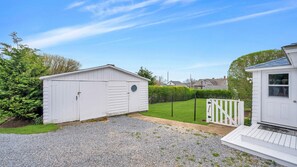 House, Multiple Beds (Fort Pond Pristine) | Property grounds