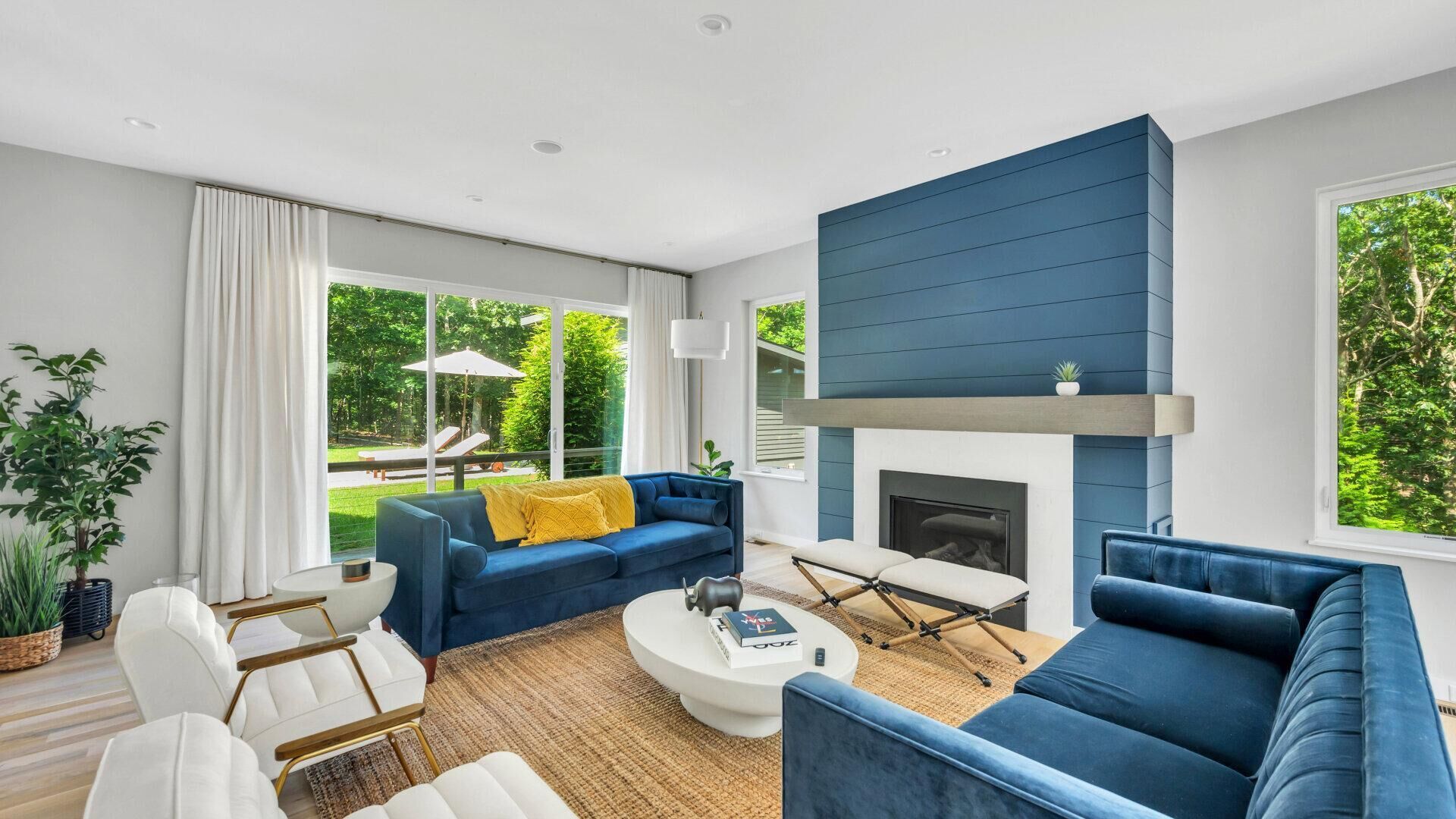 House, Multiple Beds (Water Mill Wooded Escape) | Living area