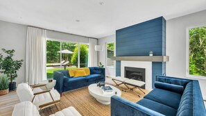 House, Multiple Beds (Water Mill Wooded Escape) | Living area