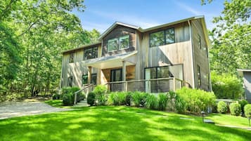 House, Multiple Beds (Water Mill Wooded Escape) | Exterior