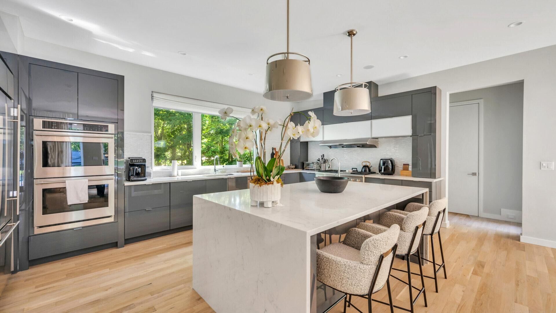 House, Multiple Beds (Water Mill Wooded Escape) | Private kitchen