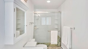 Casa, varias camas (Springs Desire) | Baño
