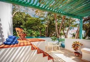 Khu ẩm thực ngoài trời